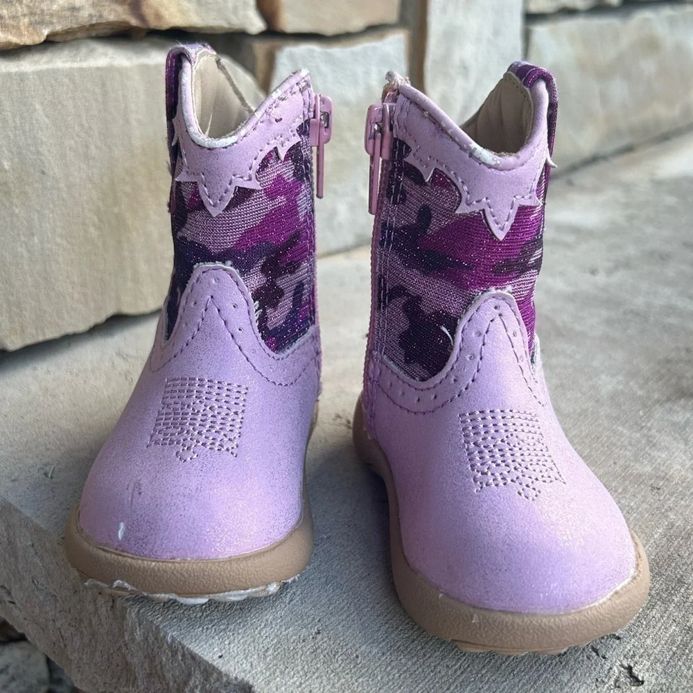 Roper kids faux leather‎ pink Camo infant boots w/inner zipper Sz-1.  C